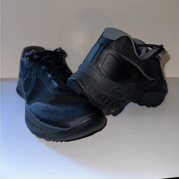 Nike React SFB Carbon Low Elite - Men’s Size 13 - Picture 2 of 3